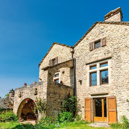 Holiday home Le Peyrou 2/3 Personnes A La Viale